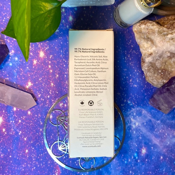 4/$50 or 2/$30 Scentuals Vitamin C Serum+ Hyaluronic Acid & Edelweiss Stem Cells - Picture 3 of 3